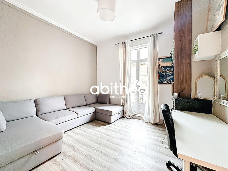 Appartement - 190 m² - 5 pièces