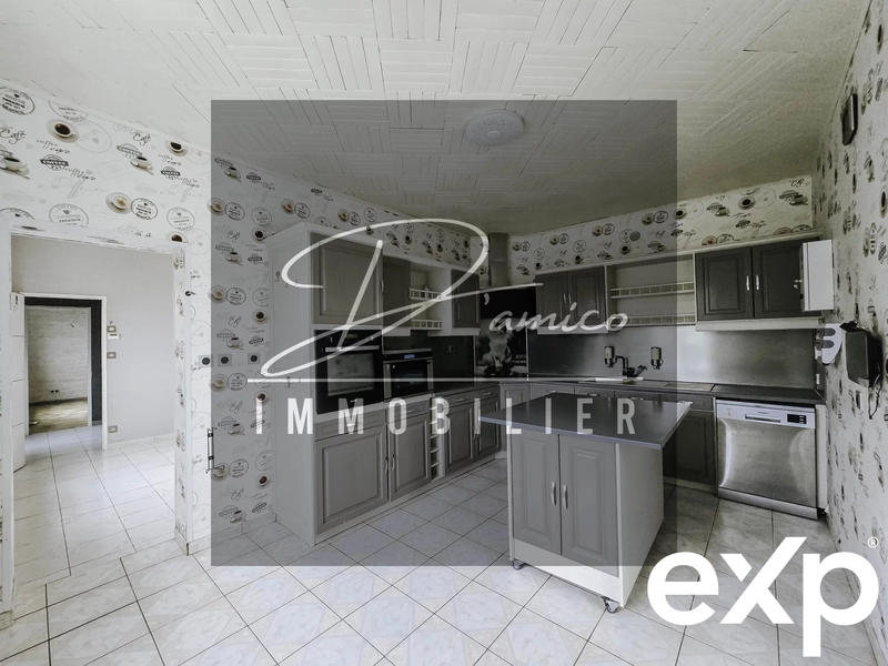 Maison - 110 m² - 7 pièces