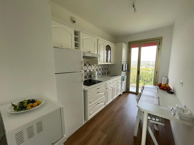 Appartement - 80 m² - 2 pièces