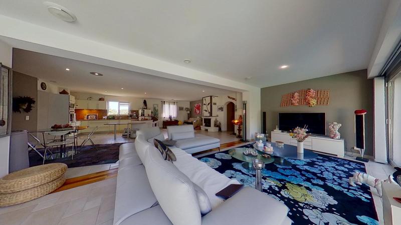 Maison - 174 m² - 5 pièces