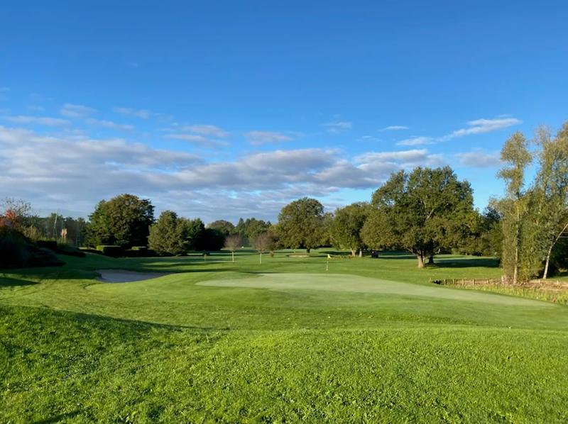 Maison - 210 m² - 10 pièces