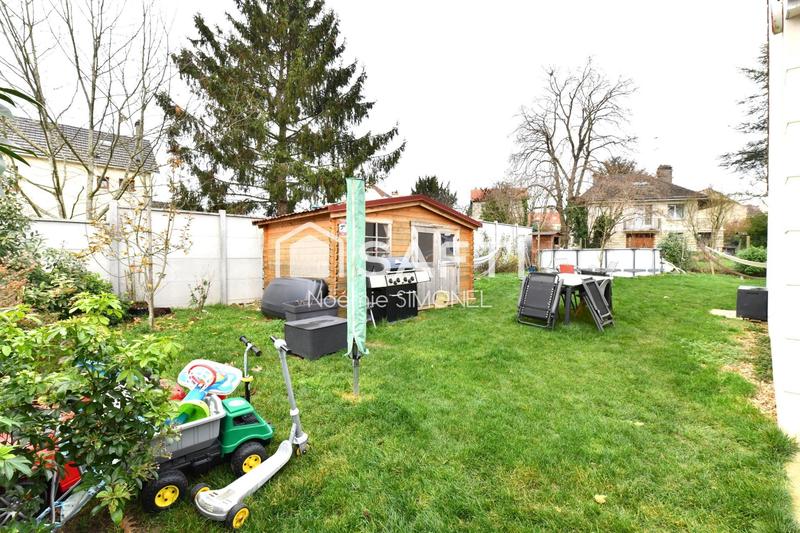 Maison - 80 m² - 4 pièces