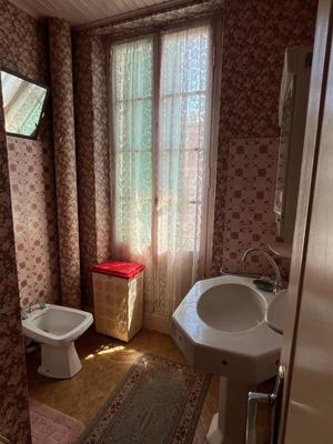 Propriété - 143 m² - 6 pièces