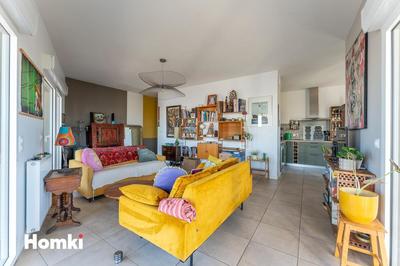 Appartement - 101 m² - 4 pièces