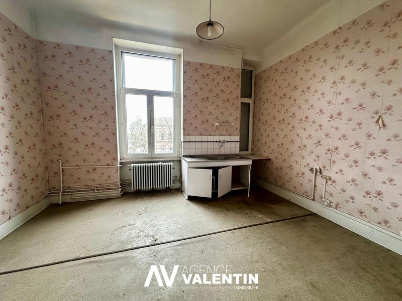 Appartement - 684 m² - 6 pièces