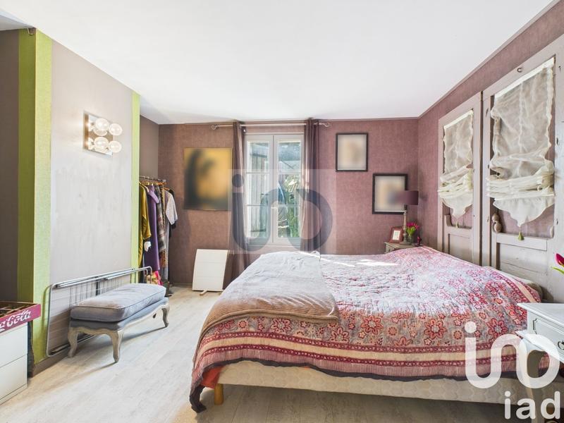 Maison - 400 m² - 15 pièces