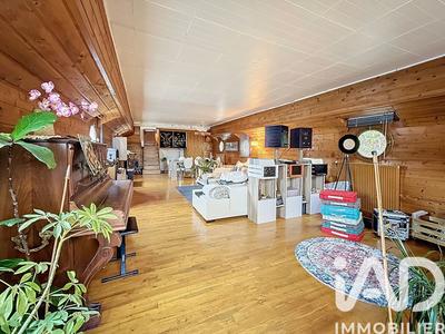 Maison - 165 m² - 6 pièces