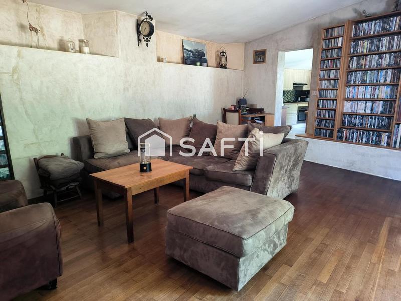 Maison - 140 m² - 5 pièces