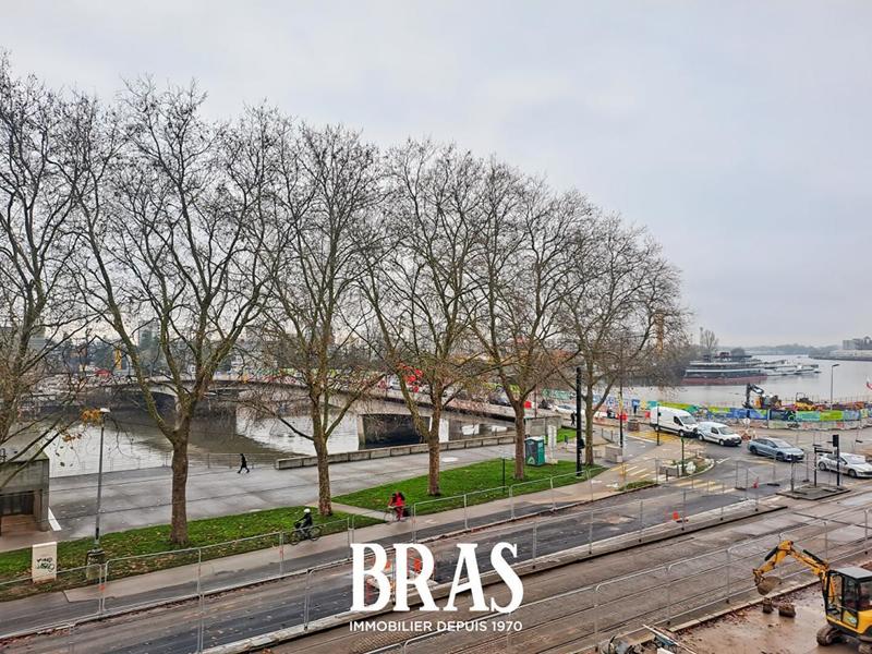 Appartement - 98 m² - 3 pièces