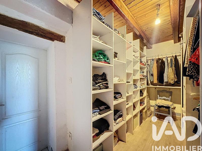 Maison - 200 m² - 6 pièces