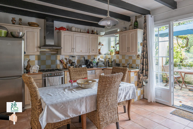 Maison - 167 m² - 6 pièces