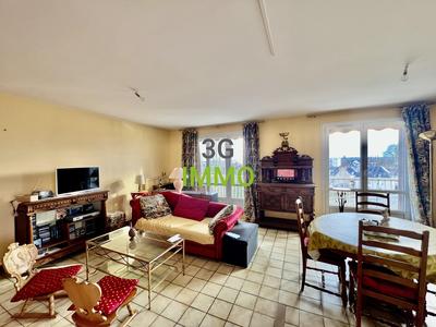 Appartement - 81 m² - 4 pièces