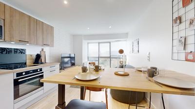 Appartement - 74 m² - 5 pièces