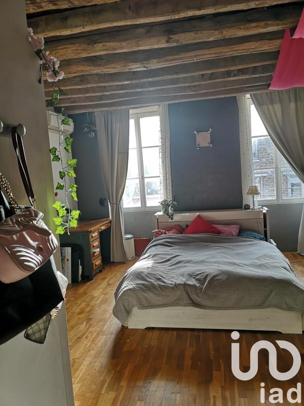 Maison - 215 m² - 7 pièces