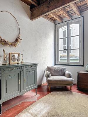 Appartement - 99 m² - 4 pièces