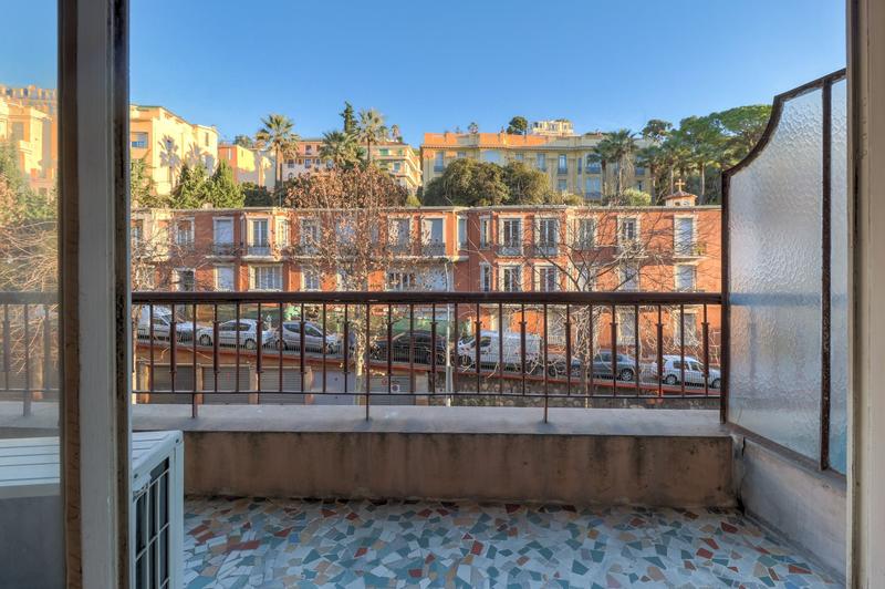 Appartement - 80 m² - 3 pièces