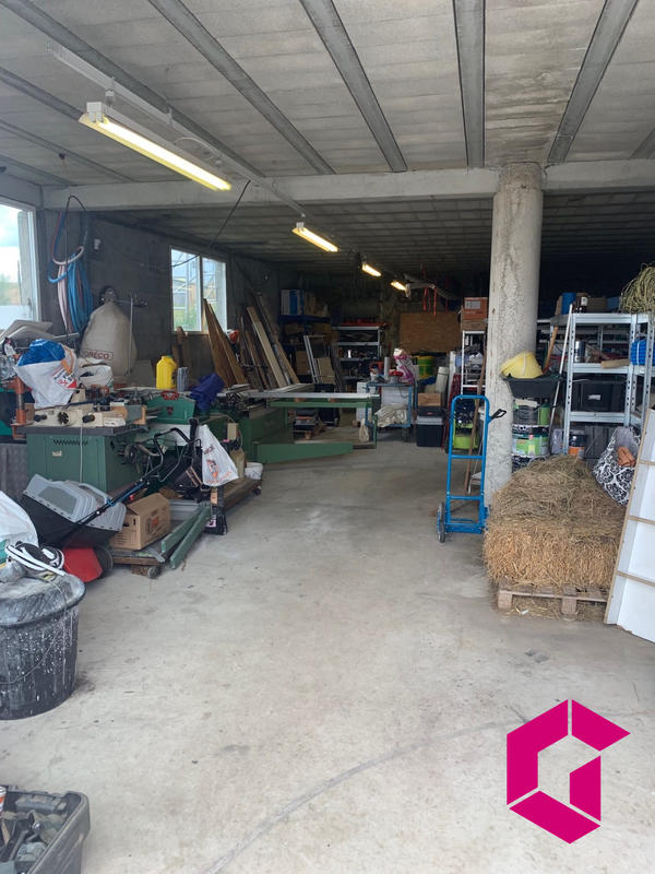 Villa - 205 m² - 4 pièces