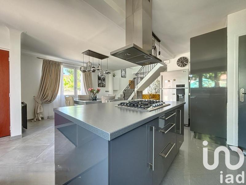 Maison - 160 m² - 5 pièces