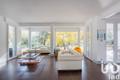 Maison de maîtres - 240 m² - 5 pièces