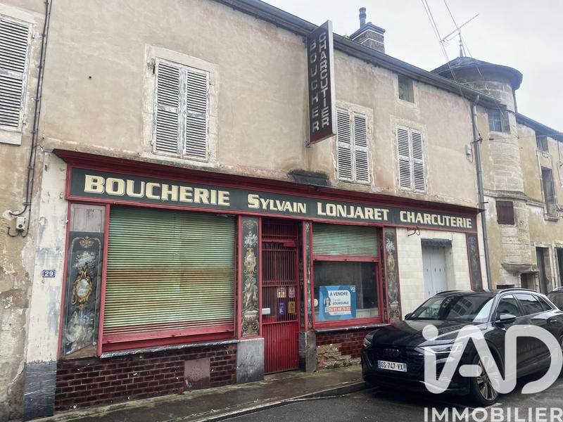 Maison de village - 200 m² - 10 pièces