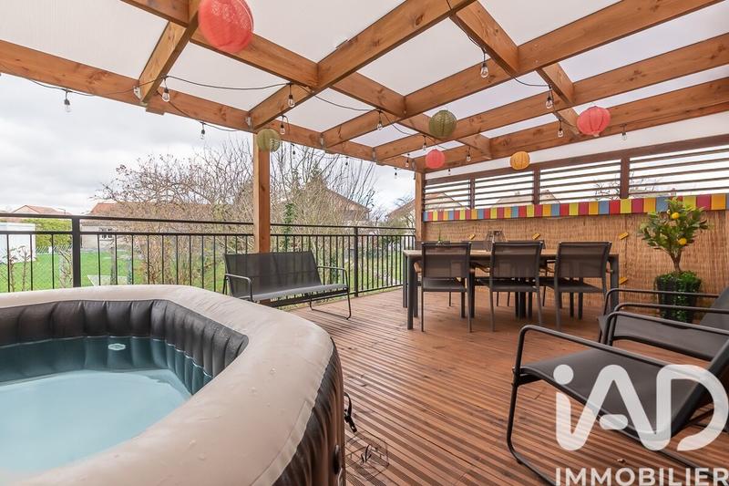 Maison - 138 m² - 7 pièces