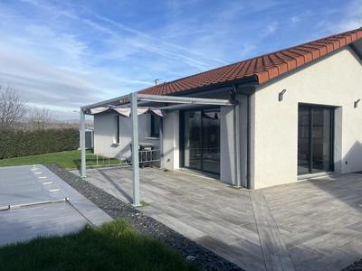 Maison - 115 m² - 6 pièces