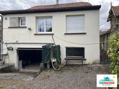 Maison - 90 m² - 4 pièces