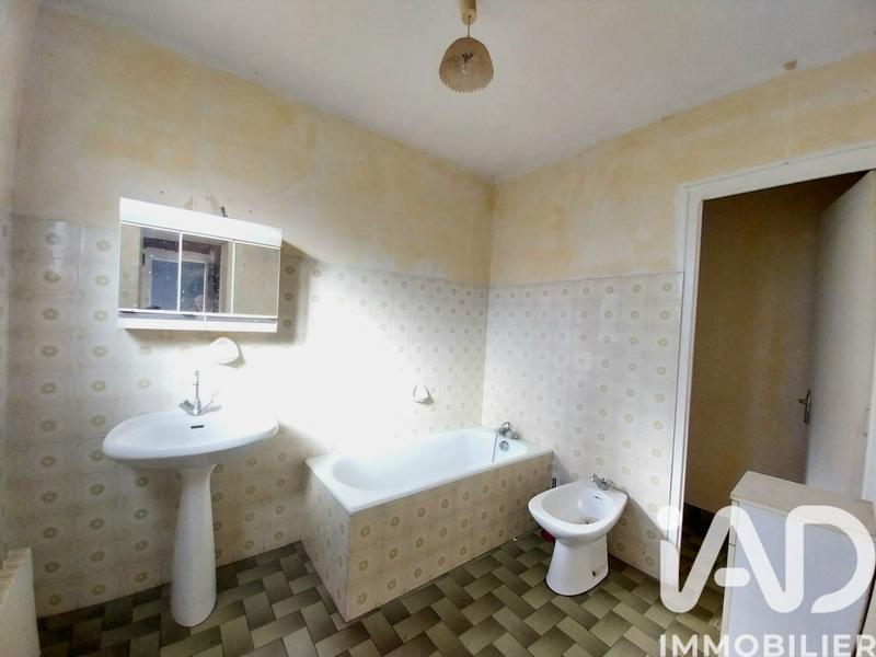 Maison - 85 m² - 5 pièces