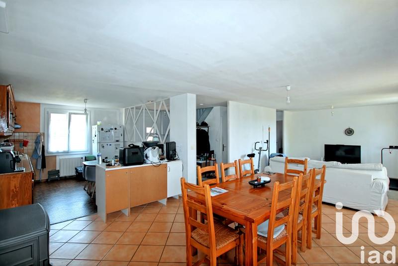 Maison - 121 m² - 6 pièces