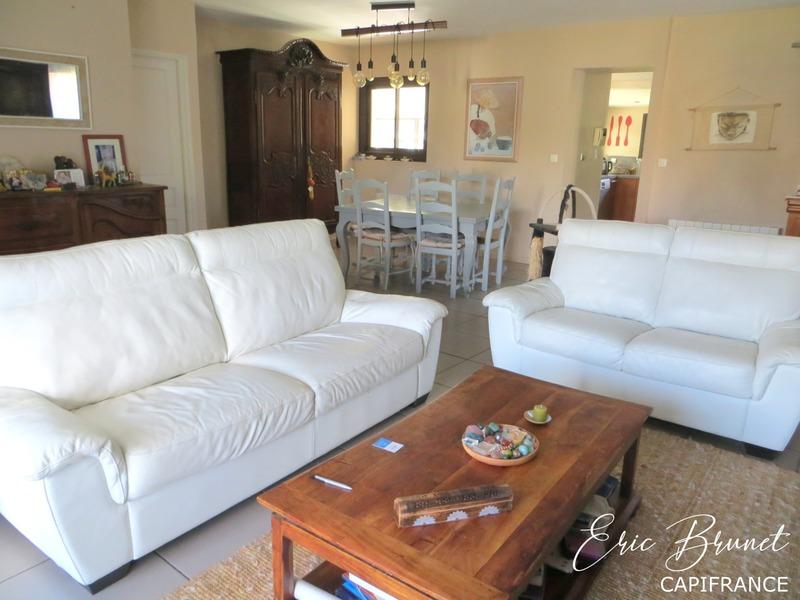 Maison - 171 m² - 6 pièces