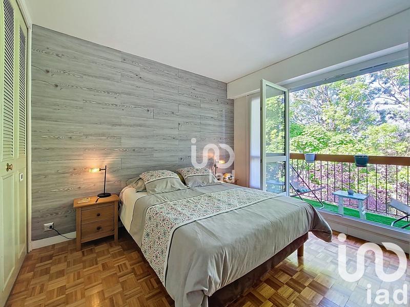 Appartement - 98 m² - 5 pièces