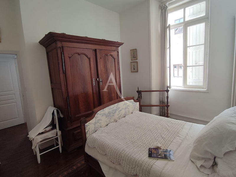 Maison - 173 m² - 6 pièces