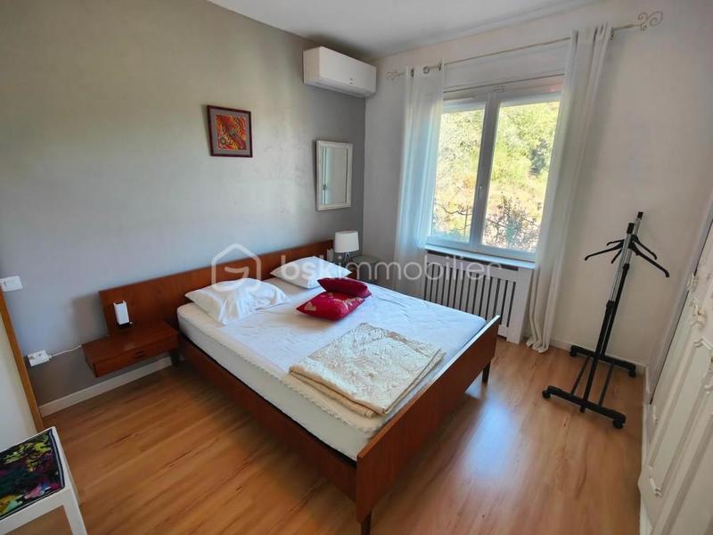 Villa - 106 m² - 5 pièces