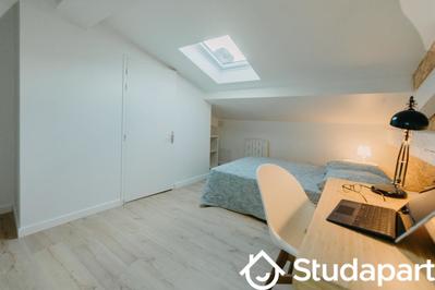 Chambre - 11 m² - 1 pièce