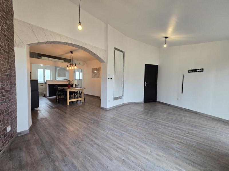 Maison - 97 m² - 5 pièces