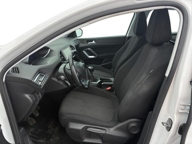 Peugeot 308 Affaire Bluehdi 100 s&amp;S Bvm6 Premium Pack