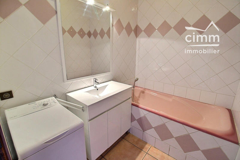 Appartement - 84 m² - 4 pièces