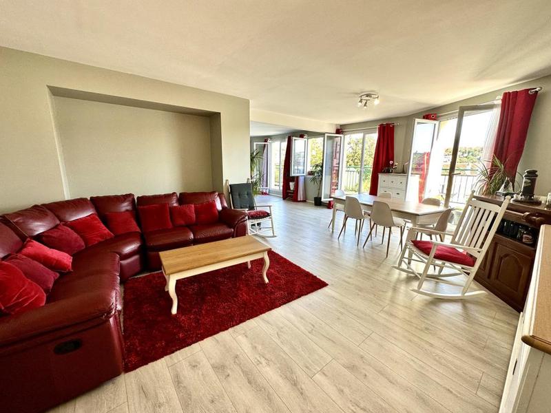 Duplex - 122 m² - 4 pièces