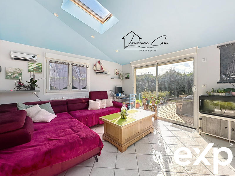 Maison - 126 m² - 9 pièces