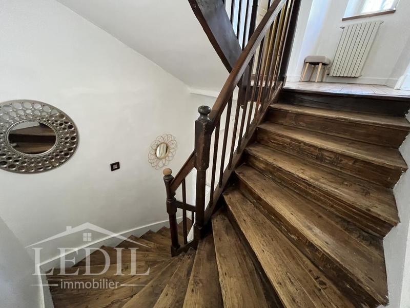 Maison de ville - 236 m² - 6 pièces