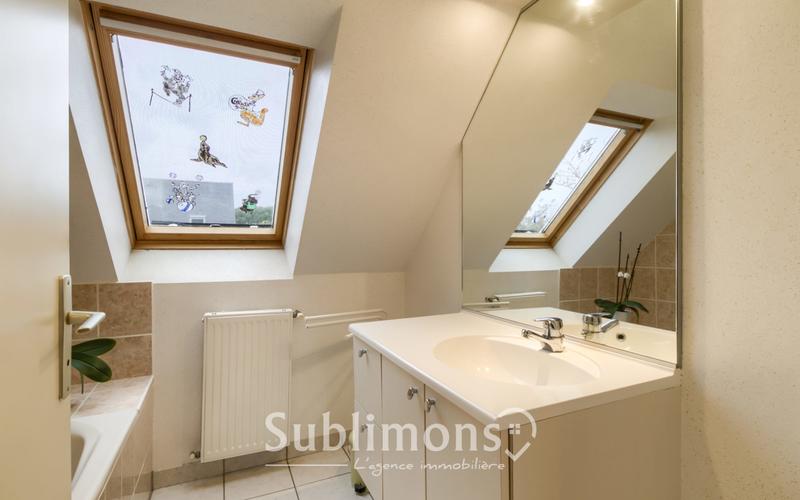 Maison - 86 m² - 4 pièces