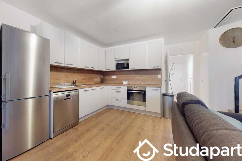 Chambre - 10 m² - 1 pièce