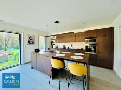 Maison - 136 m² - 6 pièces