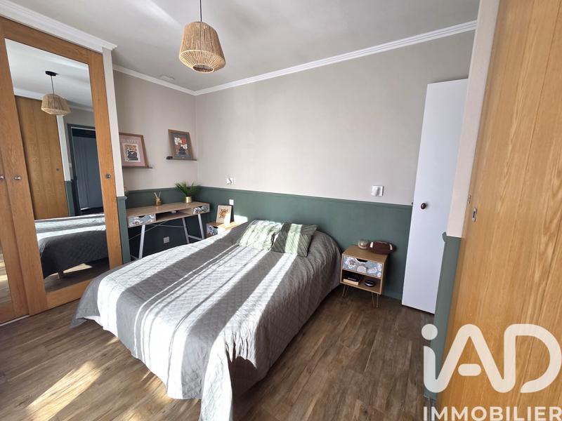 Maison - 165 m² - 8 pièces