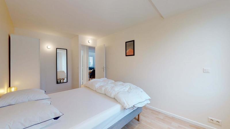 Appartement - 125 m² - 6 pièces