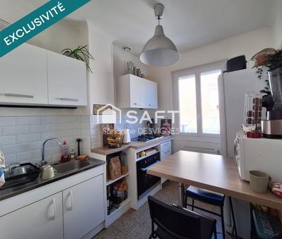 Maison - 215 m² - 9 pièces