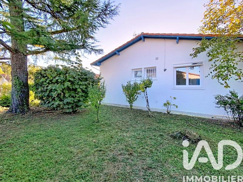 Maison - 82 m² - 6 pièces