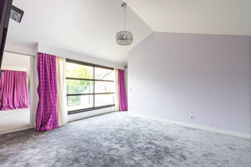 Maison - 171 m² - 8 pièces