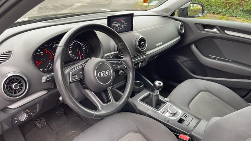 Audi A3 sportback 1.6 Tdi 110 Business Line