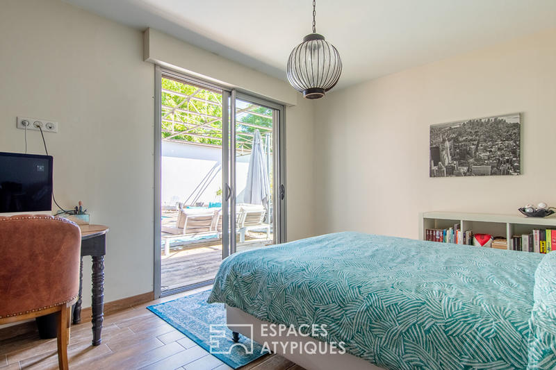 Maison - 220 m² - 7 pièces